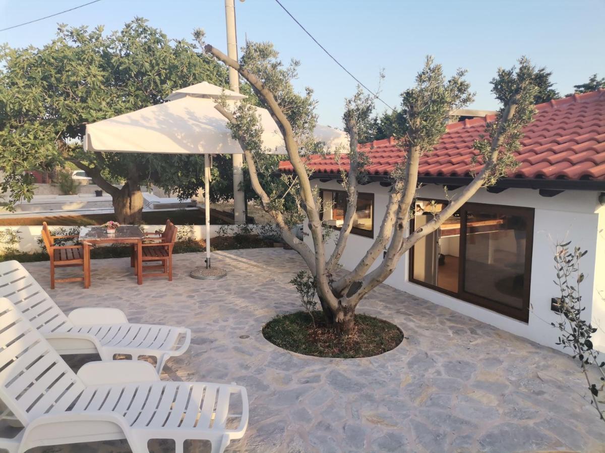 Apartments Goran Vir Ngoại thất bức ảnh