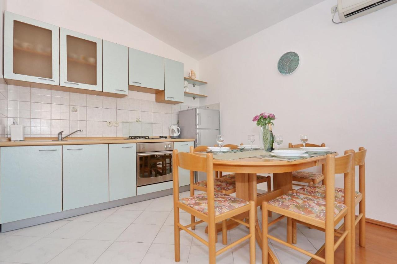 Apartments Goran Vir Ngoại thất bức ảnh