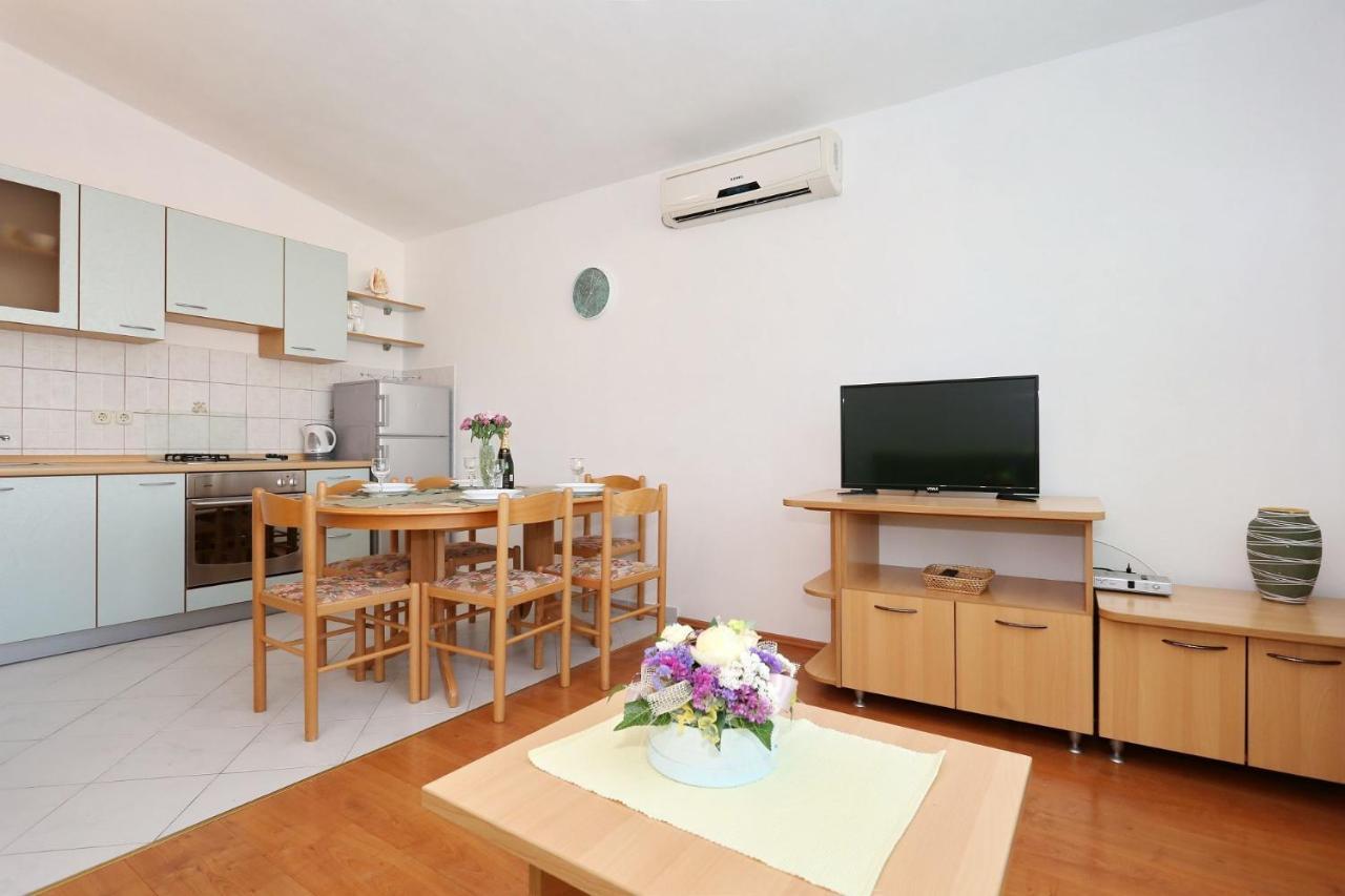 Apartments Goran Vir Ngoại thất bức ảnh