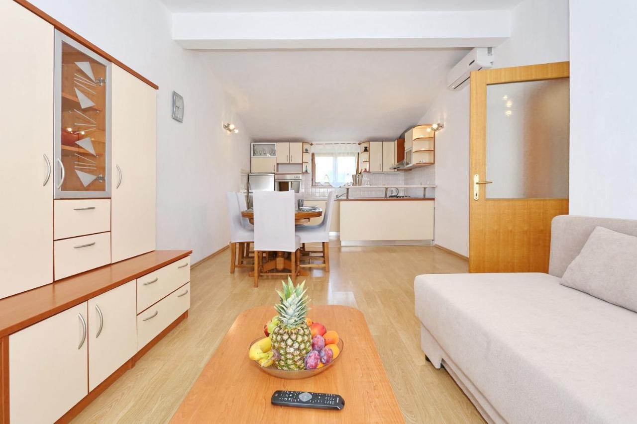 Apartments Goran Vir Ngoại thất bức ảnh